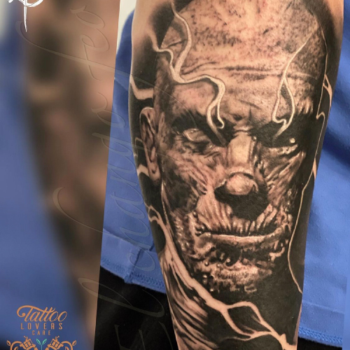 Guest Artist Roman Casillas at Everblack Tattoo Studio